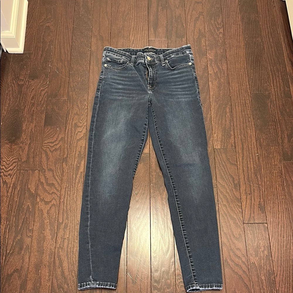 Lucky brand Ava Skinny jeans. Size 28.